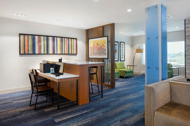 Holiday Inn Exp & Sts Bourbonnais East - Bradley image