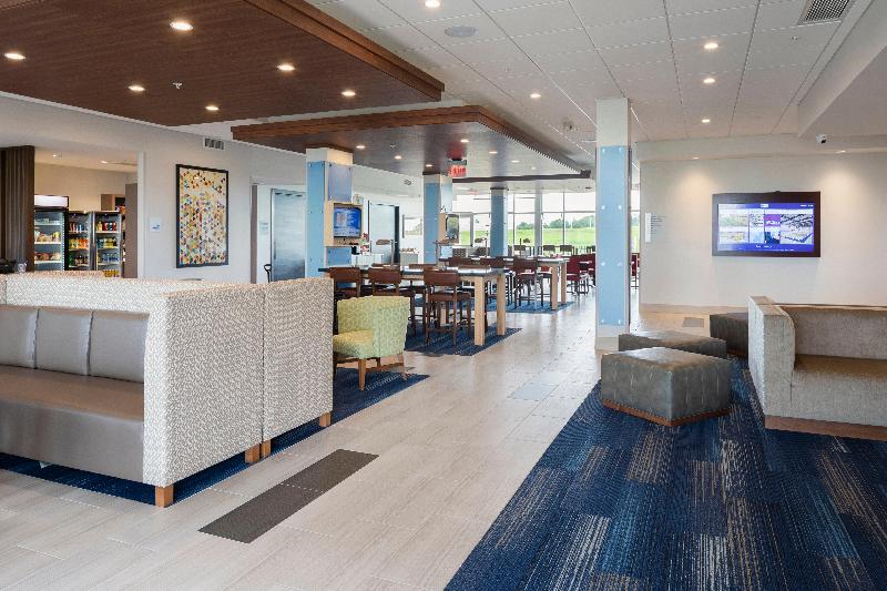 Holiday Inn Exp & Sts Bourbonnais East - Bradley image