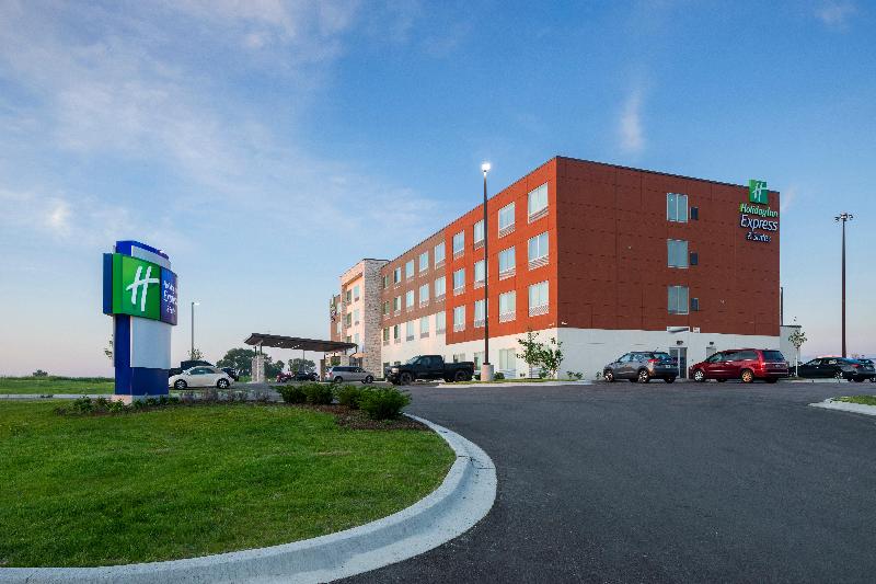 Holiday Inn Exp & Sts Bourbonnais East - Bradley image