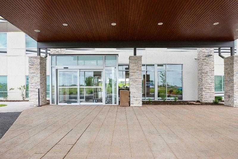 Holiday Inn Exp & Sts Bourbonnais East - Bradley image