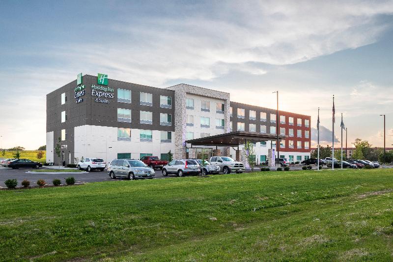 Holiday Inn Exp & Sts Bourbonnais East - Bradley image