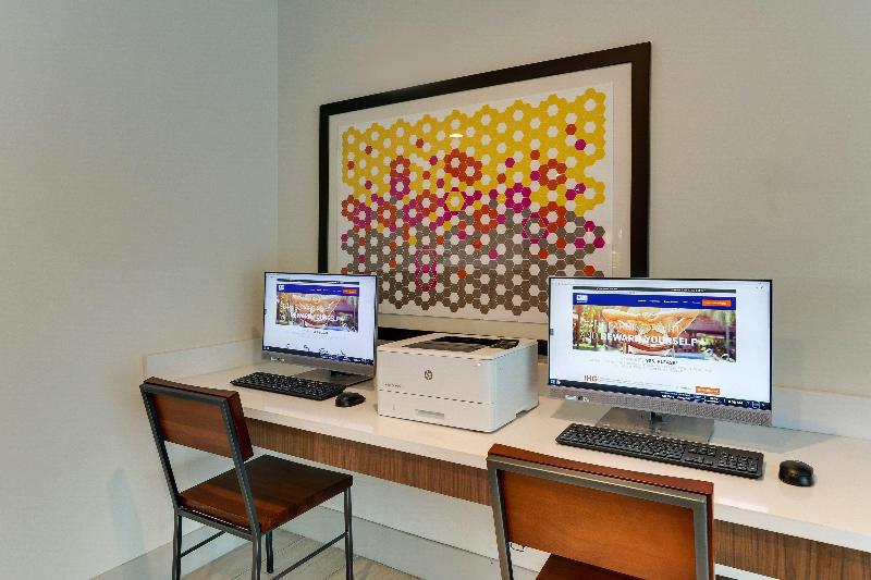 Holiday Inn Express Cincinnati North - Monroe image