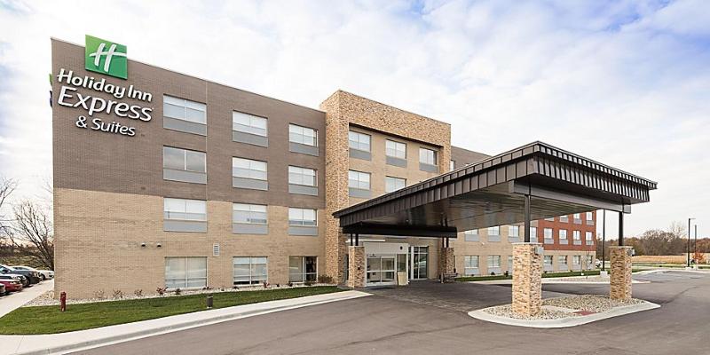 Holiday Inn Express & Suites Michigan City image
