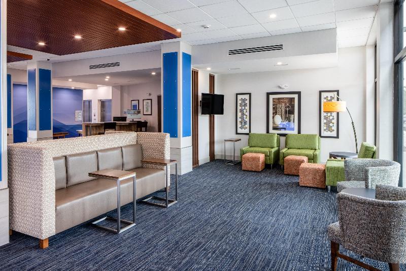 Holiday Inn Exp & Sts Ft Myers Beach-Sanibel G/wy image