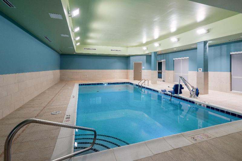 Holiday Inn Express & Suites St Peters image