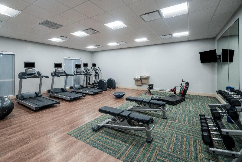 Holiday Inn Express & Suites St Peters image