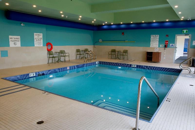 Holiday Inn Express & Sts Edmonton SW -Windermere