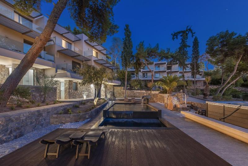 Lalibay Resort & Spa image