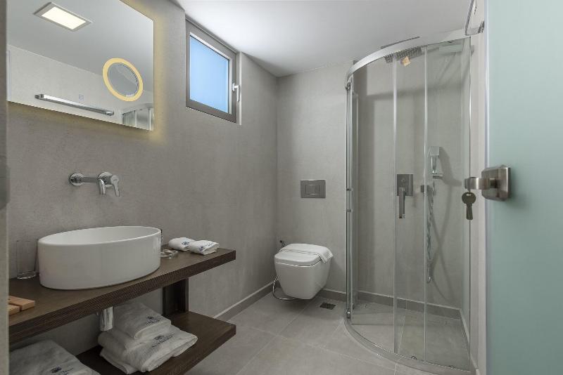 Lalibay Resort & Spa image