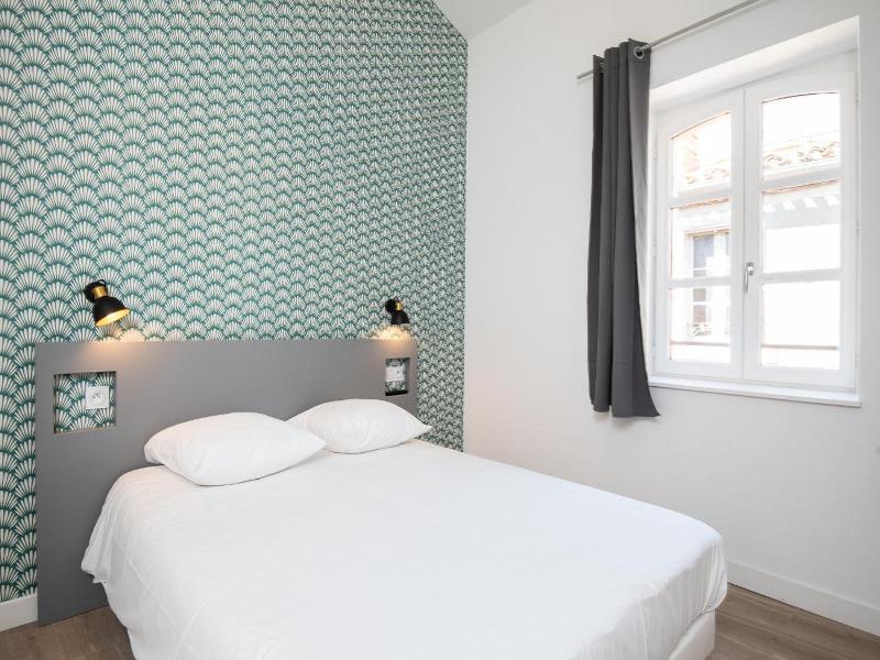 Le Couvent Hostel image