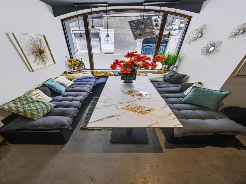 Le Couvent Hostel image