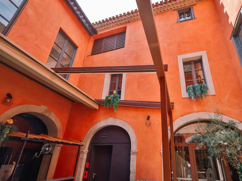Le Couvent Hostel image