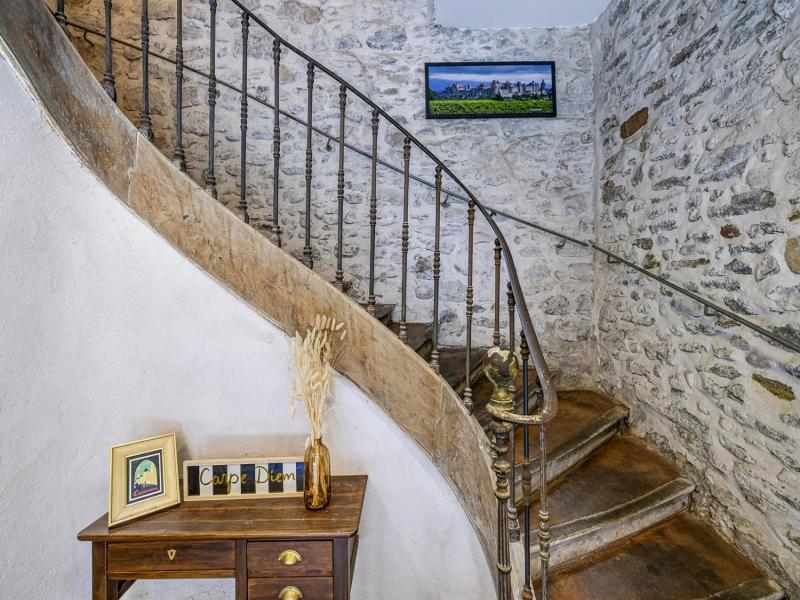Le Couvent Hostel image