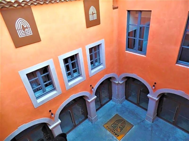 Le Couvent Hostel image