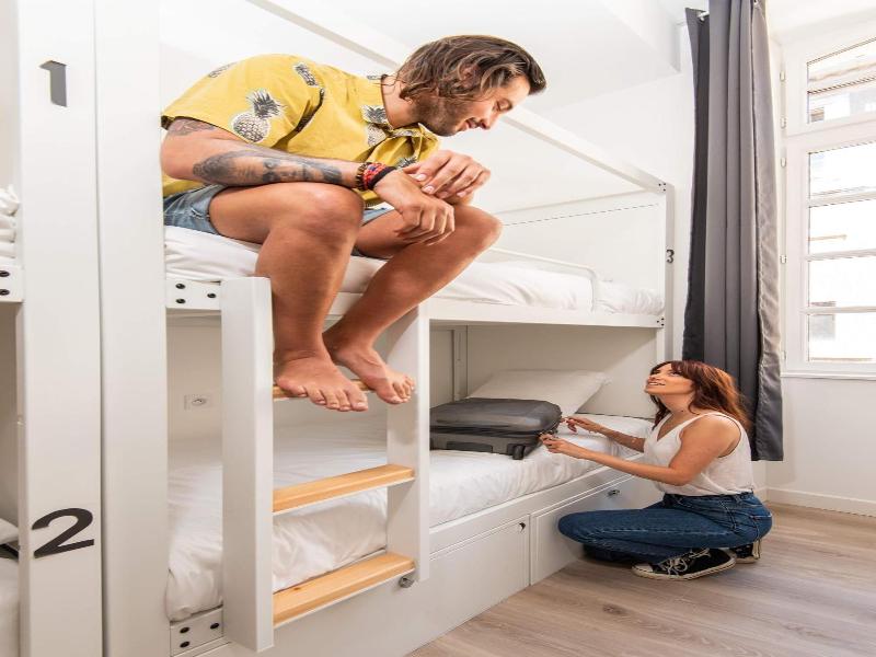 Le Couvent Hostel image