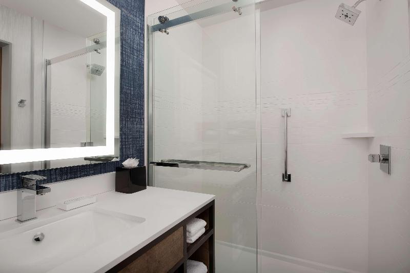 Hilton Garden Inn San Jose Airport image