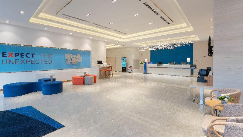 Holiday Inn Express Yinchuan Downtown image