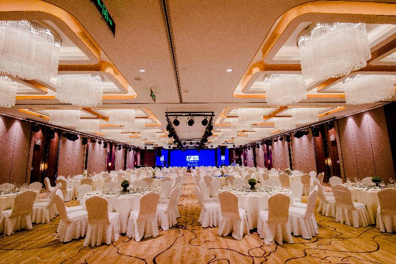 Holiday Inn Express Yinchuan Downtown image