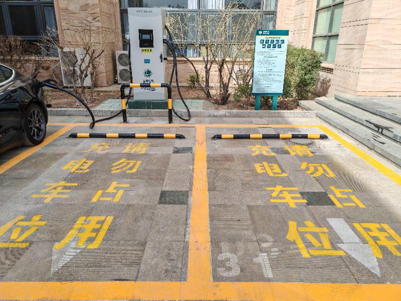 Holiday Inn Express Yinchuan Downtown image