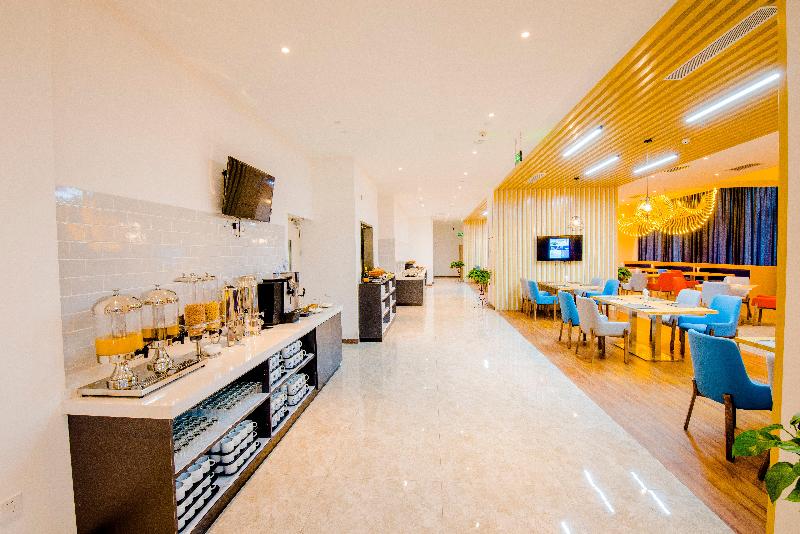 Holiday Inn Express Yinchuan Downtown image
