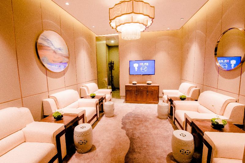 Holiday Inn Express Yinchuan Downtown image
