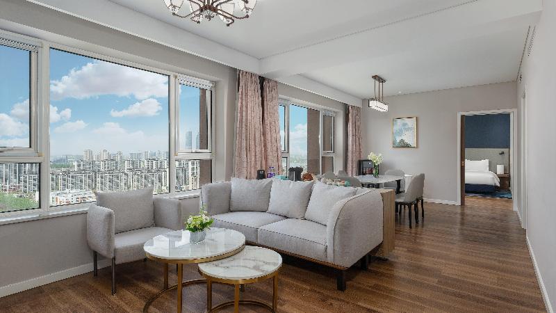 Holiday Inn Express Yinchuan Downtown image
