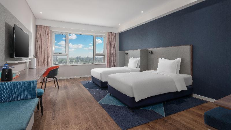 Holiday Inn Express Yinchuan Downtown image
