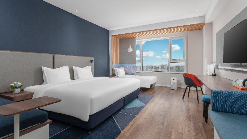 Holiday Inn Express Yinchuan Downtown image