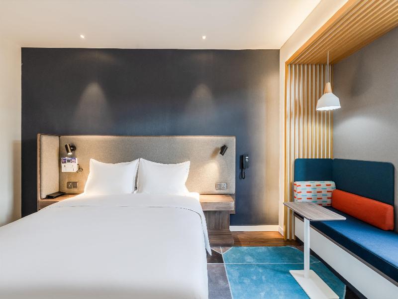 Holiday Inn Express Litang image