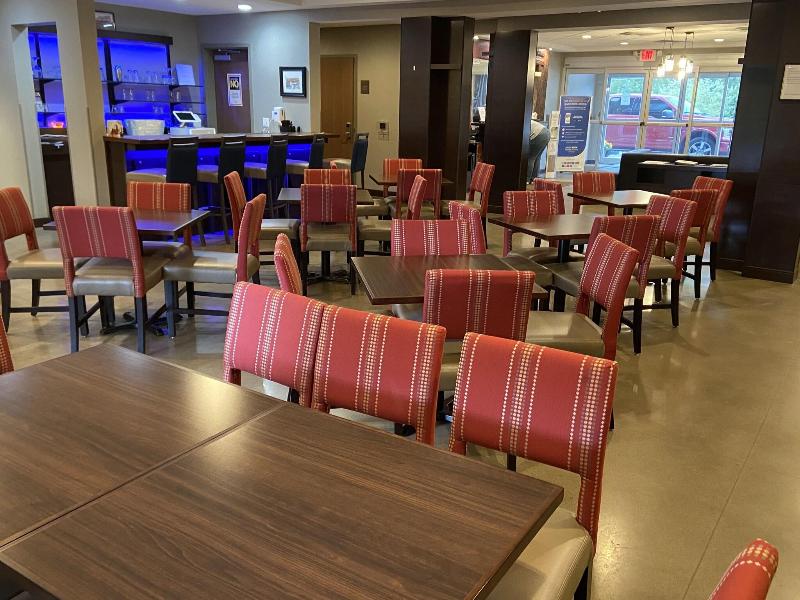 Comfort Inn Connellsvill image