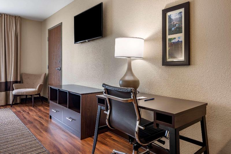 Comfort Inn Connellsvill image