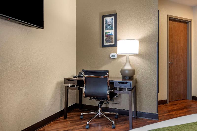 Comfort Inn Connellsvill image