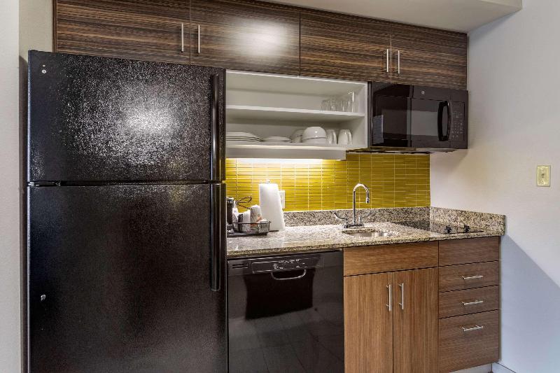 Mainstay Suites Bowling Green North image