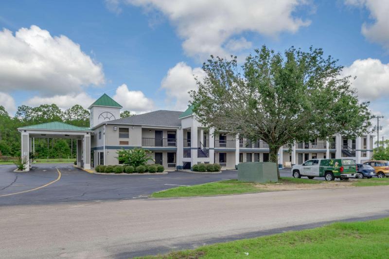 Quality Inn Quincy - Tallahassee West image