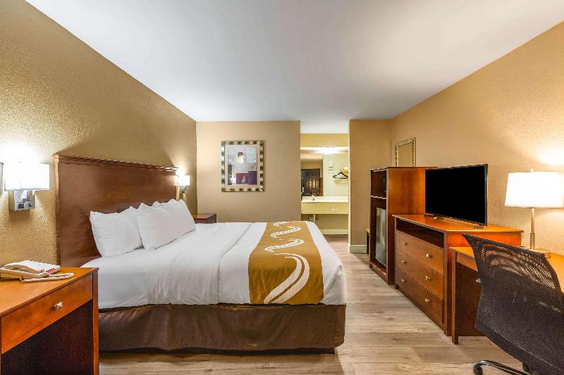Quality Inn Quincy - Tallahassee West image