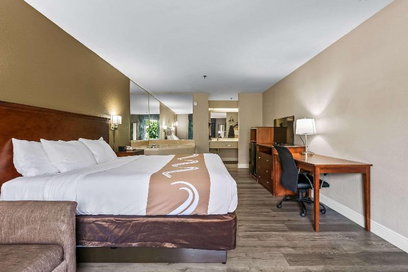 Quality Inn Quincy - Tallahassee West image