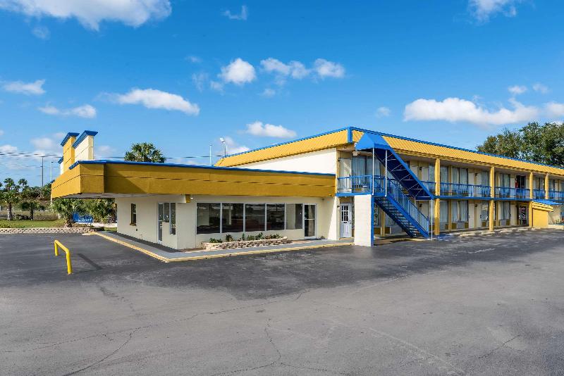 Rodeway Inn Bushnell image