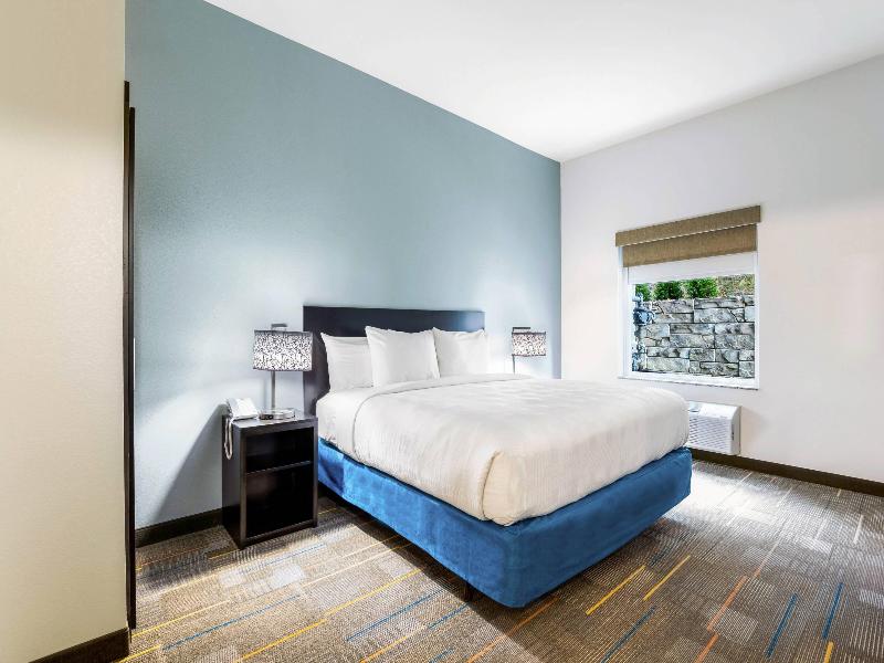 Mainstay Suites Winfield Teays Valley image
