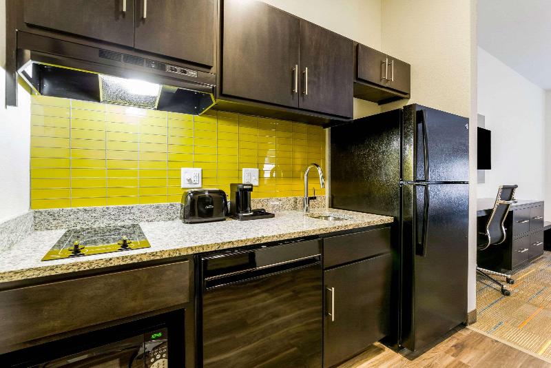 Mainstay Suites Winfield Teays Valley image