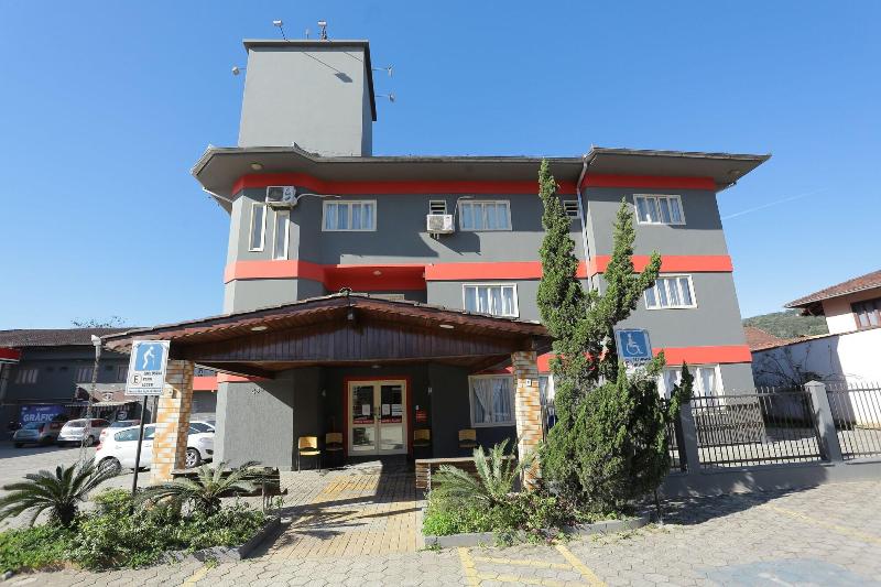 Hotel Palugi — general view