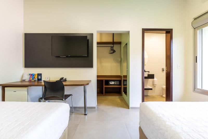 Hotel Ucayali image