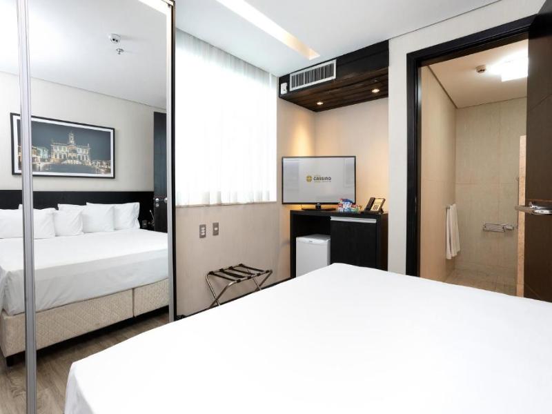 Hotel Park Tower Savassi image