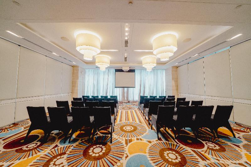 Richmonde Hotel Iloilo image