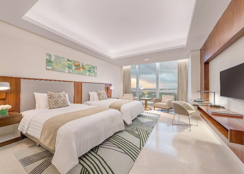 Richmonde Hotel Iloilo image