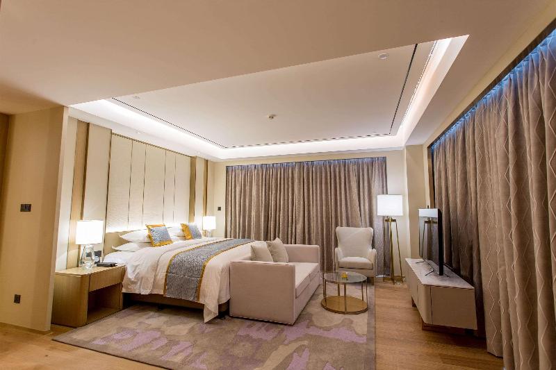 Howard Johnson By Wyndham Glory Plaza Chenghai image