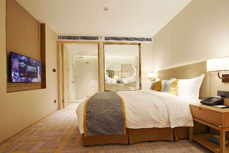 Howard Johnson By Wyndham Glory Plaza Chenghai image