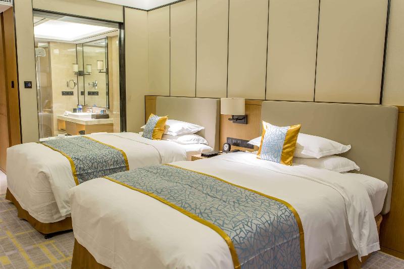 Howard Johnson By Wyndham Glory Plaza Chenghai image