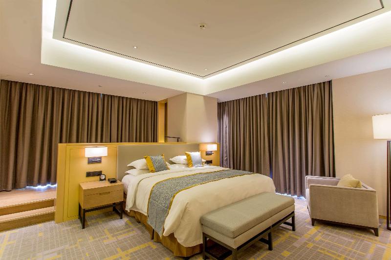 Howard Johnson By Wyndham Glory Plaza Chenghai image