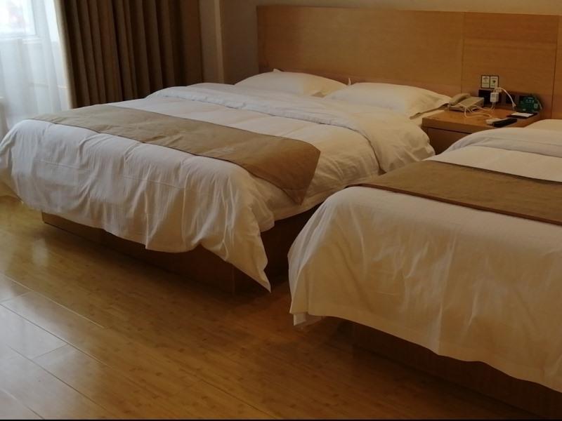 Greentree Inn Heze Shan County Huxi South Road Exp image