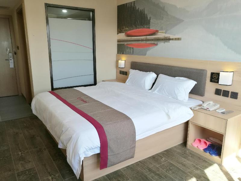 Thank Inn Plus Hotel Shanghai Jinshan District Jin image
